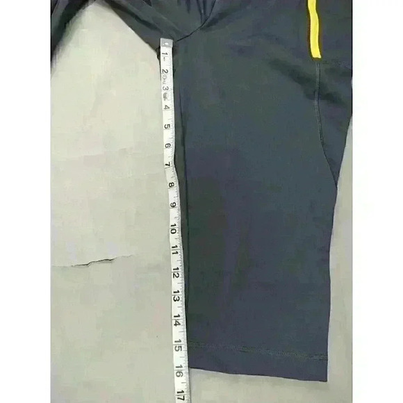 Fila Running Capri Pants Women's Medium Gray Yellow Yoga Activewear Performance - Picture 4 of 11